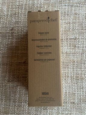Pampered chef pepper corer - new!